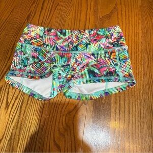 FLEO Colorful Women's Athletic Shorts Size Small